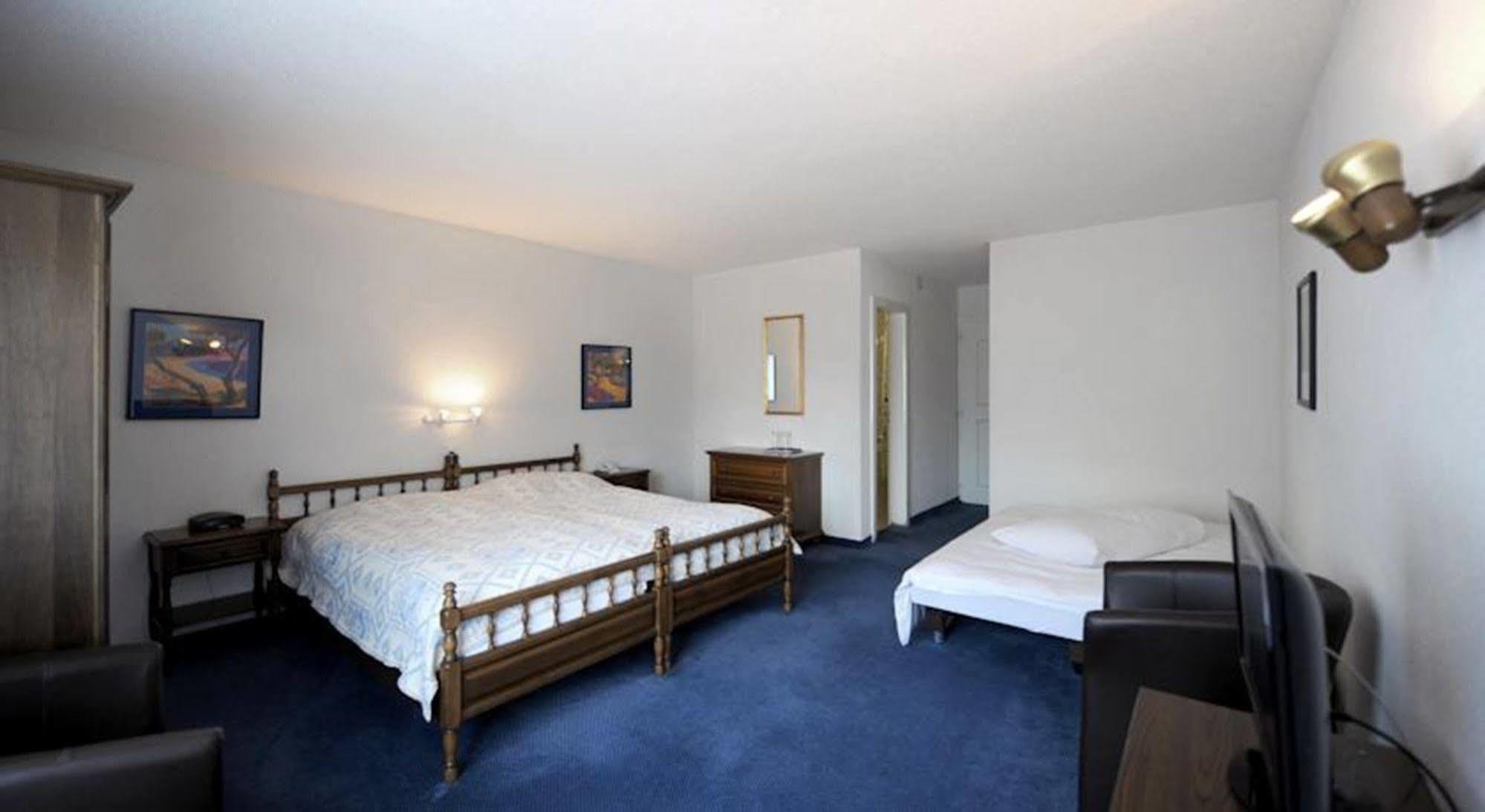 Roemerhof Hotel 3*
